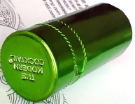 Aluminum plastic wine capsule