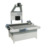 High performance leather cutting machine