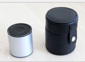 cylinder hanging portable Bluetooth wireless mini speaker