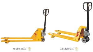 Low-profile hand pallet truck