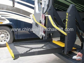WL-D-880 Wheelchair Lift