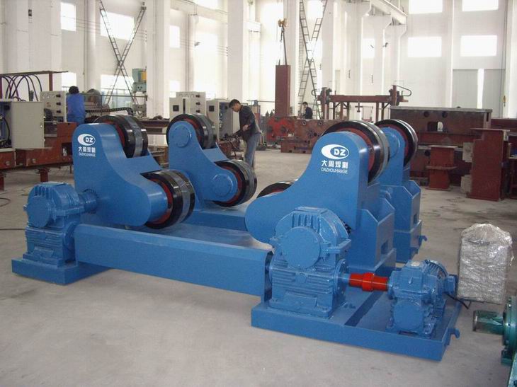 Self-alignment welding rotator